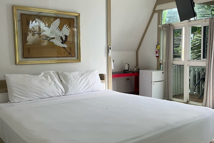 Room 15 of 130