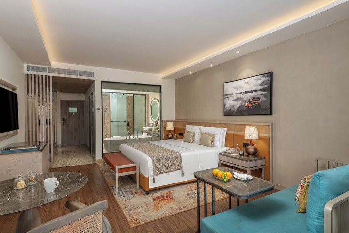Room 2 of 7