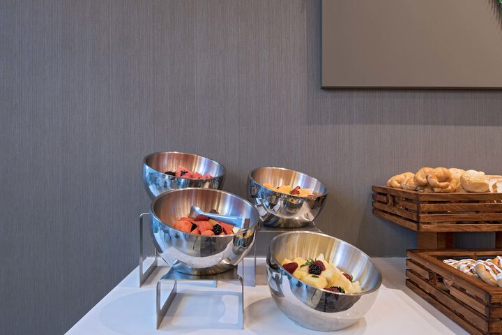 Breakfast/Coffee Service 24 of 47