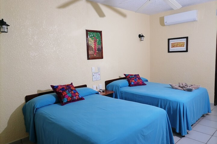 Room 2 of 17
