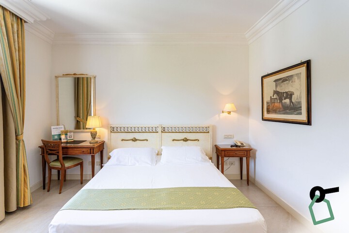 Room 10 of 41