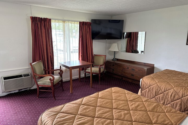 Room 21 of 72