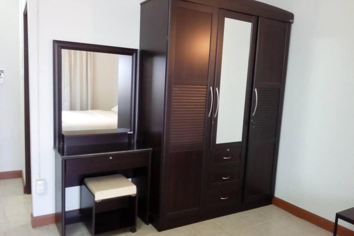 Room 15 of 42