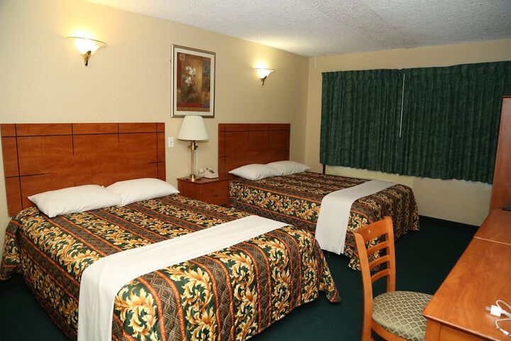 Room 12 of 37