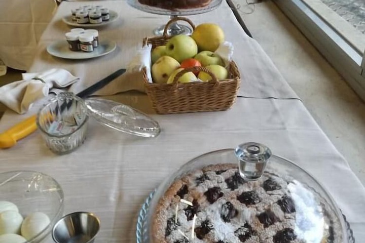 Breakfast/Coffee Service 15 of 25