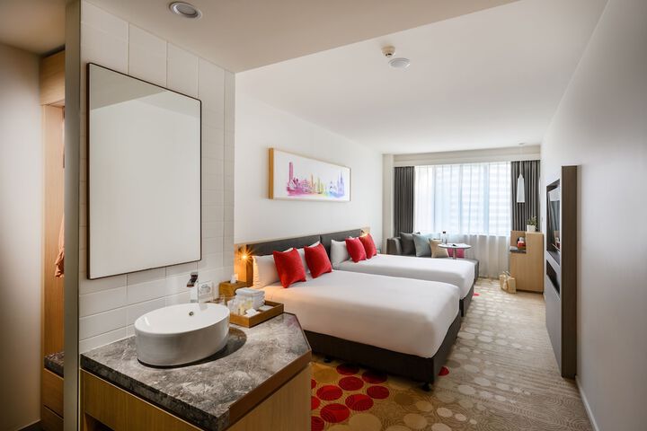 Room 15 of 109