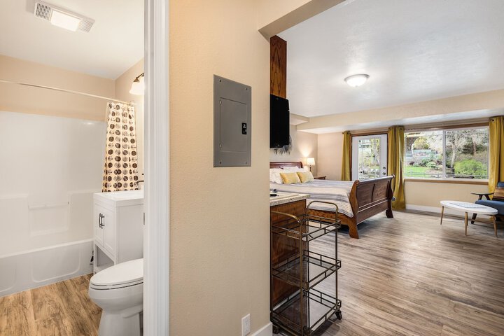 Room 362 of 398