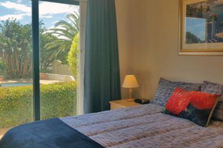 Room 15 of 29