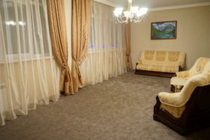 Room 30 of 33