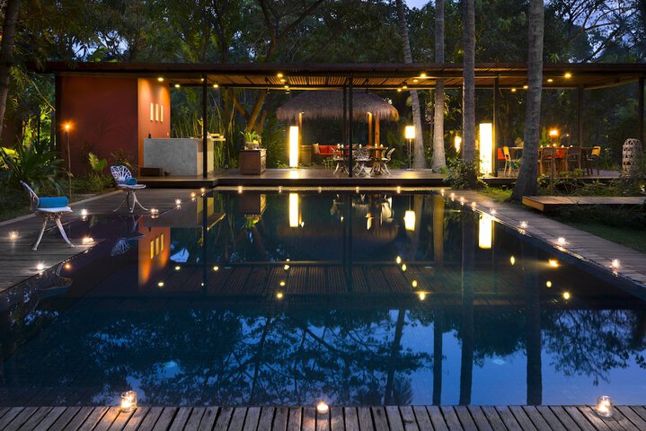 Pool 58 of 140
