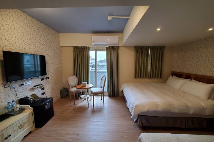 Room 22 of 74