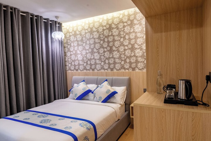 Room 7 of 31