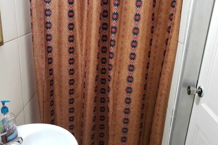 Room 7 of 19