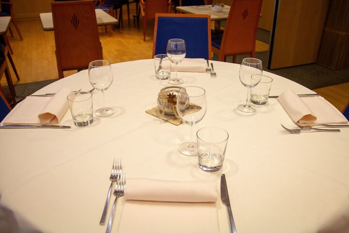 Dining 44 of 74