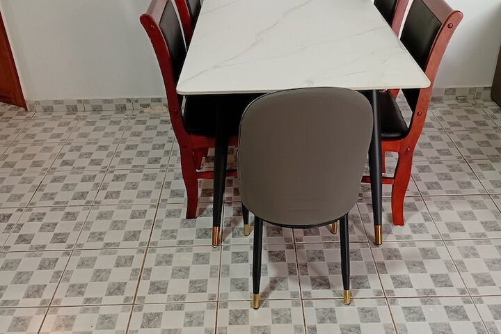 Room 8 of 26