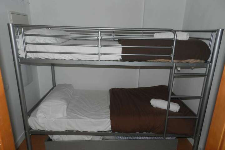 Room 26 of 35