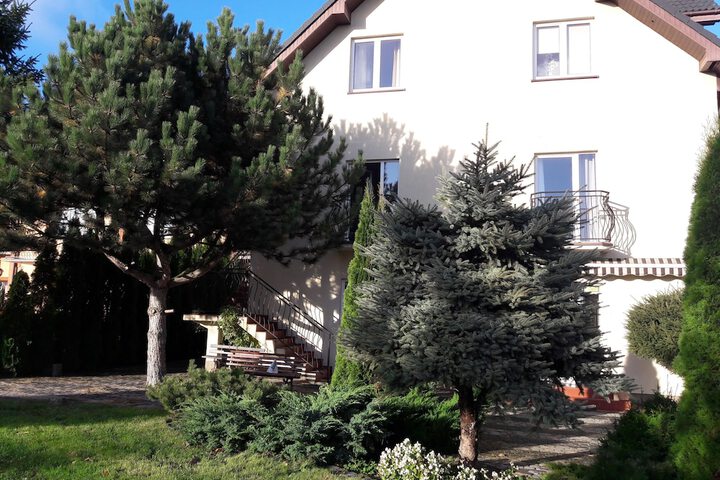 Hotel 4 of 6