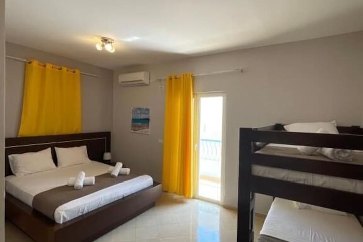 Room 43 of 88