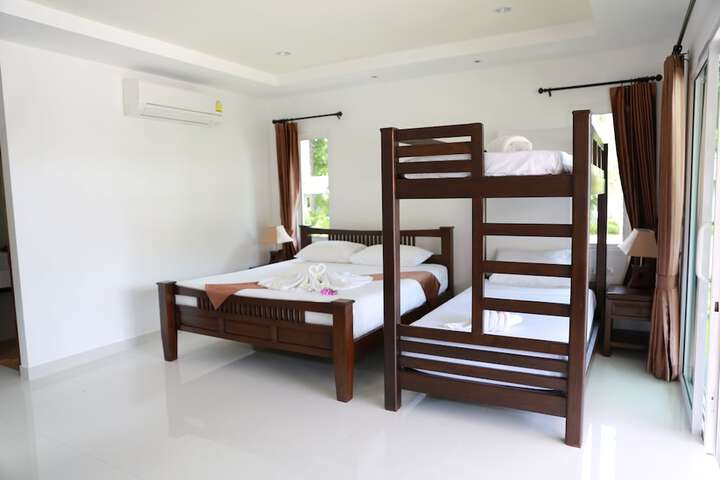 Room 19 of 78