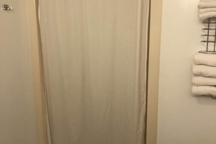Room 48 of 75