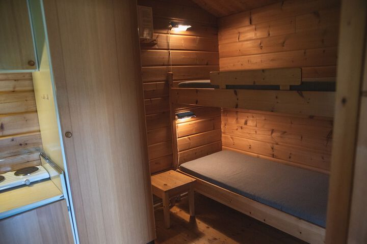 Room 19 of 81