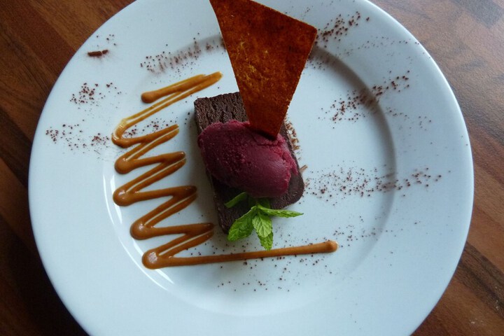 Dining Photos