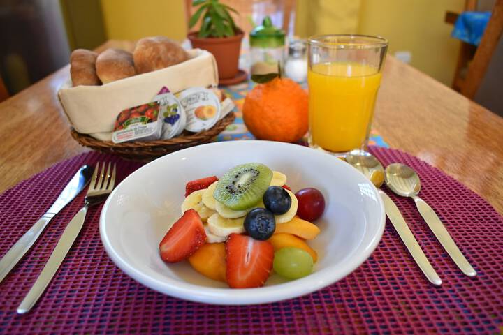 Breakfast meal
