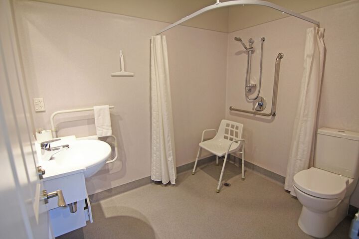 Room 30 of 43