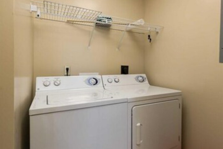 Laundry 53 of 148