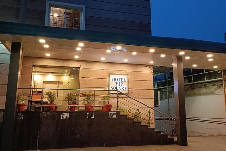 Hotel Vip Square