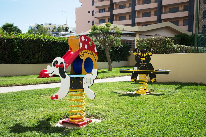 Children's play area - outdoor