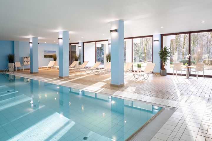 Pool 98 of 146