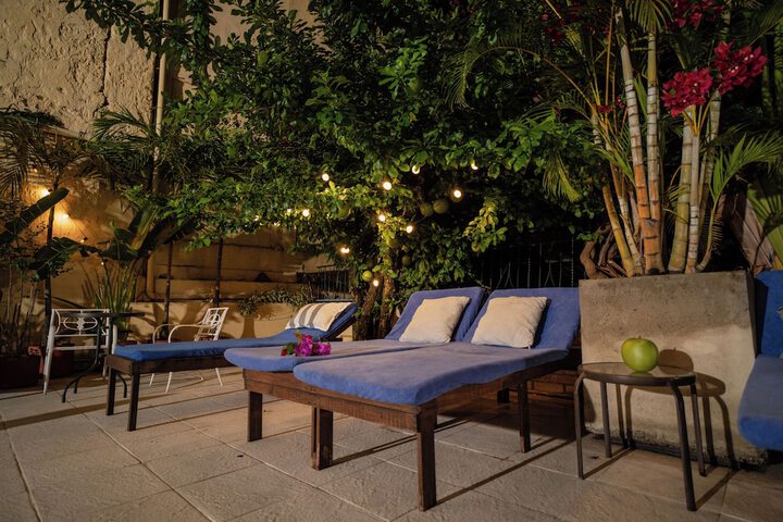 Sundeck 70 of 71