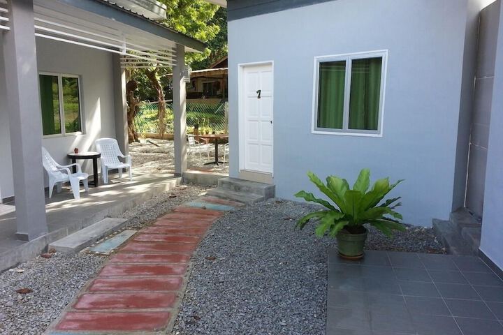 Property Grounds 22 of 25