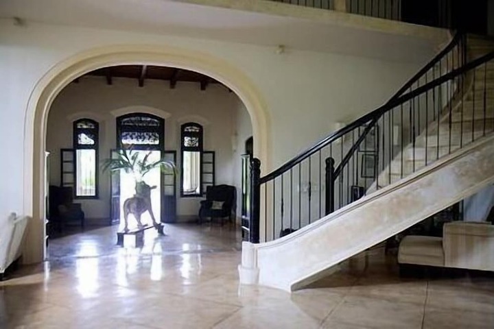 Hotel Interior 28 of 43