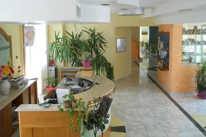 Hotel Interior 3 of 27