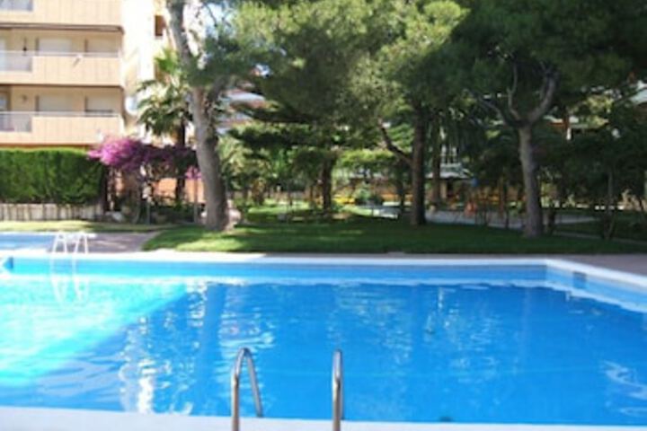FORTUNY IV