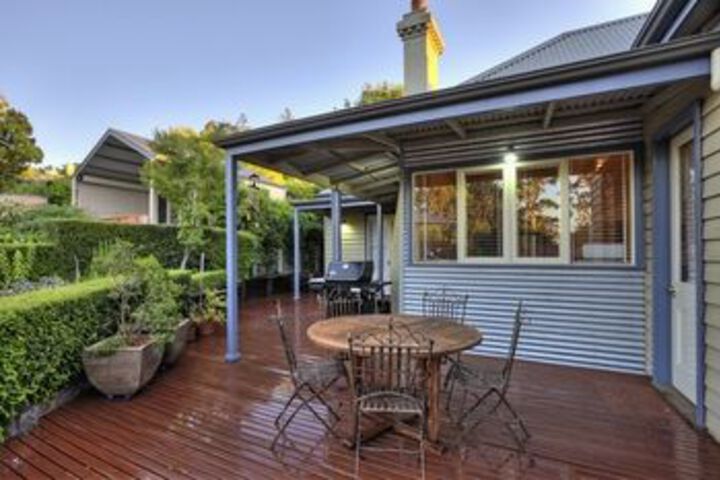 Terrace/Patio 2 of 8
