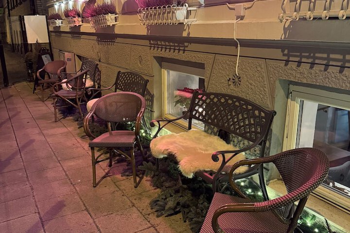 Dining 185 of 212