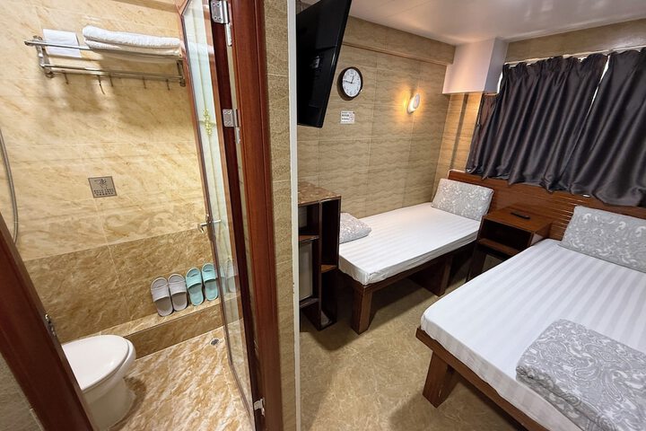 Room 55 of 138