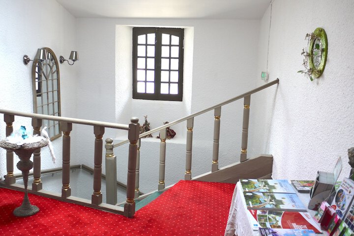 Lobby Entry