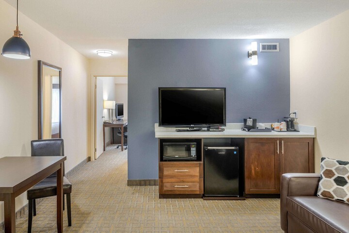 Room 15 of 58