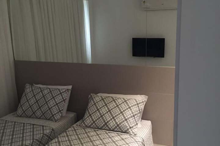 Room 5 of 23