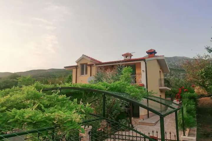 Hotel 50 of 65