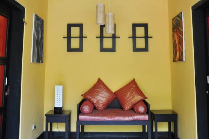 Room 14 of 37