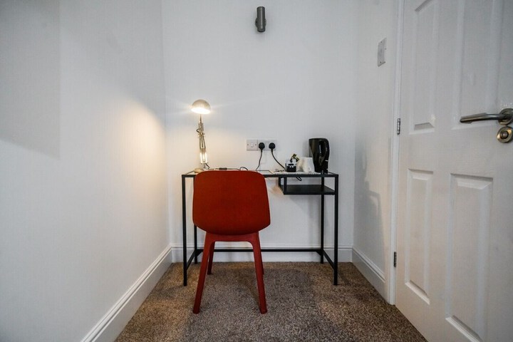 Room 18 of 26