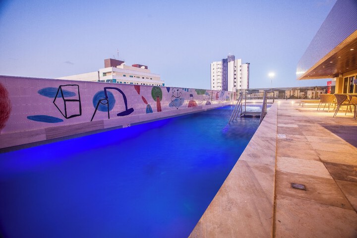 Pools & Facilities