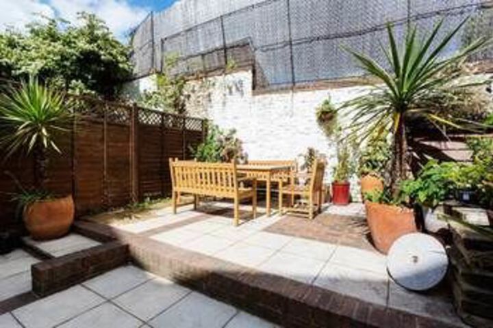 Terrace/Patio 19 of 20