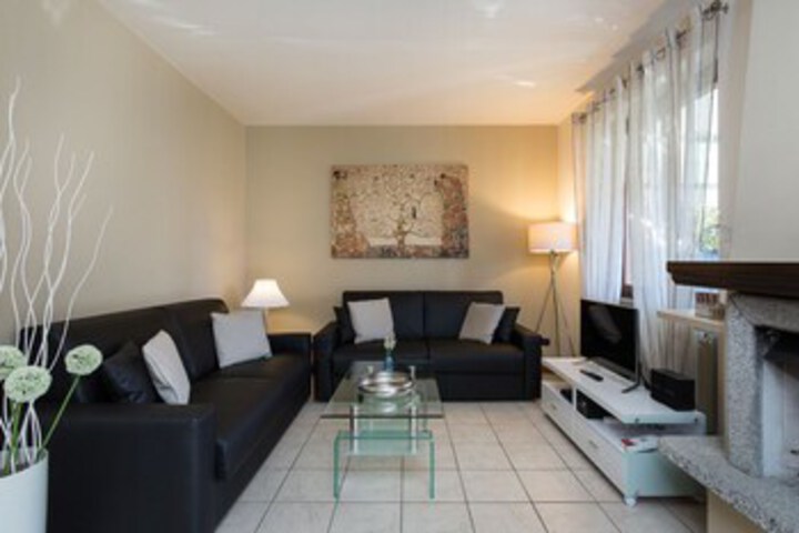 Room 12 of 31
