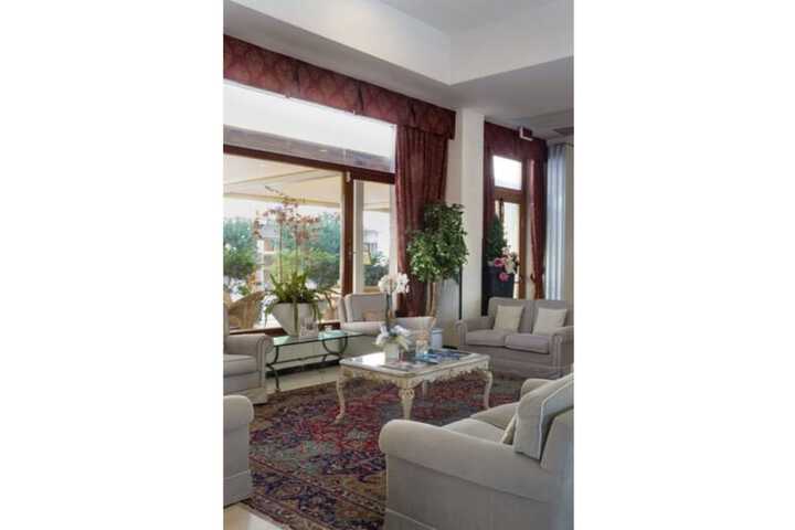 Hotel Interior 7 of 91